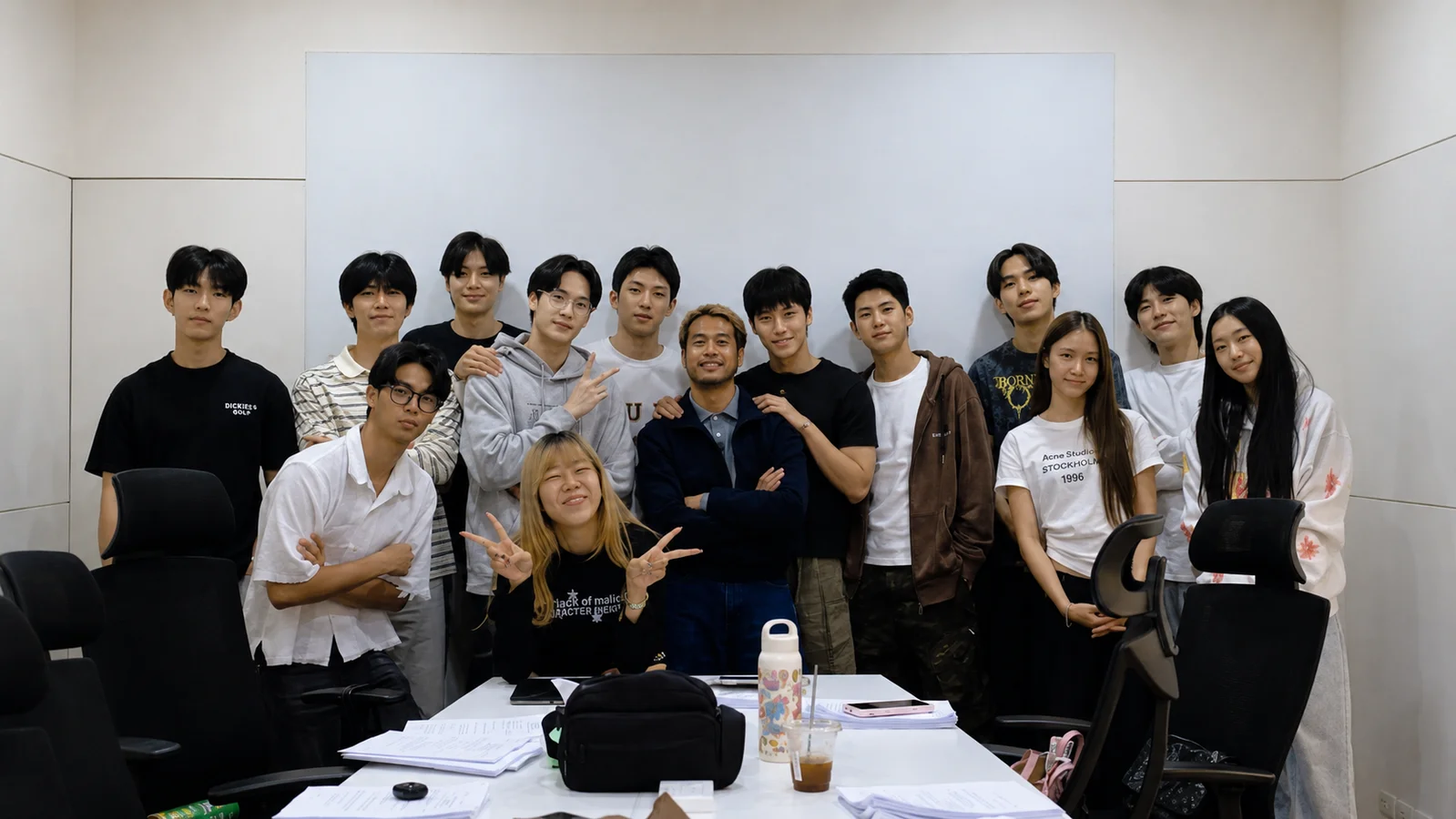 The cast and production team of GMMTV’s upcoming BL series Roommate Chaos pose together during a script reading session.